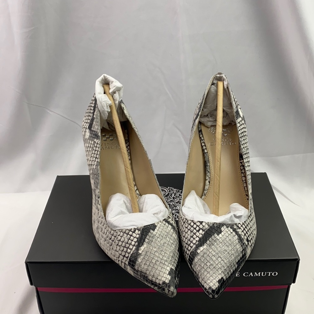 Vince Camuto VC Dress Heel Selindra